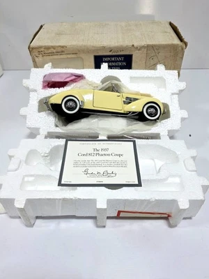 FRANKLIN MINT 1937 CORD 812 PHAETON COUPE B11PN92, NIB W/COA - Image 1 of 4