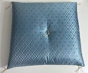 Zabuton Japanese Floor Cushion Blue with Beige Tassels 24” x 24” - Picture 1 of 9