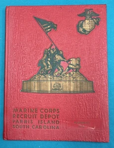 1970 Marine Corps Recruit Depot Year Book Parris Island Platoon 377 USMC - Picture 1 of 2