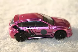 HOT WHEELS ๐ฅ 2011 HOT PINK METALLIC SUBARU IMPREZA WRX STI ๐ฅ CERCHI BLACK OUT - Foto 1 di 5