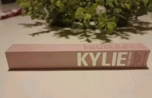 Kylie Cosmetics Matte liquid lipstick - 820 Another day another nude $21 NIB - Picture 1 of 5