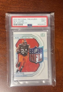 Nick Chubb National Treasures NFL SHIELD 2022 1/1 Cleveland Browns PSA 9 - Imagen 1 de 4