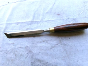 BEAUTIFUL SKEW CARVING CHISEL - 3/4" WIDE - CROWN TOOLS? - Bild 1 von 4
