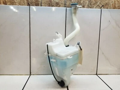 2011 SUZUKI KIZASHI WASHER RESERVOIR - Image 1 of 3