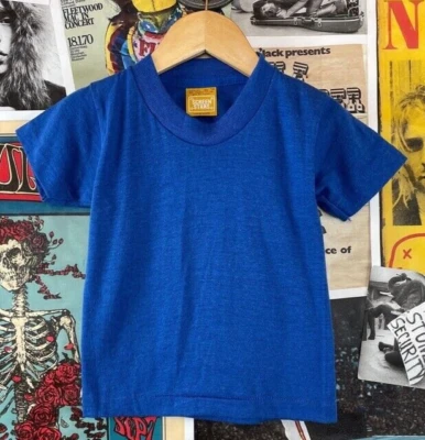 Camiseta 2T Vintage Niños Pequeños Años 70-80 Pantalla Azul Lisa Estrellas Cuello Redondo en Blanco Foto 1 de 4