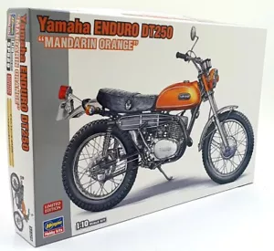 Kit Hasegawa scala 1/10 52329 - Moto Yamaha Enduro DT250 - Arancione Mandarino - Foto 1 di 5