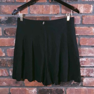 Las mejores ofertas en Zara Alto (más de 10.5 en) Negro Pantalones Cortos  para mujeres | eBay