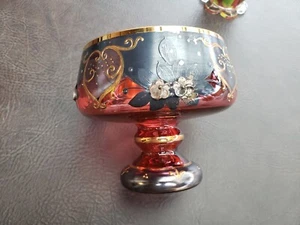 Vtg Ruby Glass Gold Gilding Regency Bohemian Footed Candy Dish 6.5” Centerpiece - Picture 1 of 4