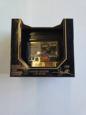 Davey Allison #28 1992 Racing Champions Edición Premier Escala 1/64 NASCAR Nuevo Foto 1 de 4