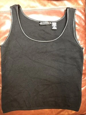 Blusa Dana Buchman lã malha sem mangas preta com acabamento em couro, tamanho G - Imagem 1 de 4