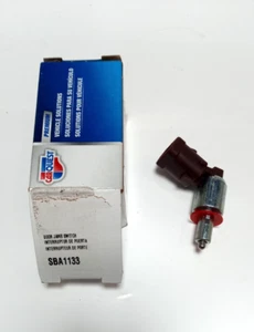 New Carquest SBA1133 Door Jamb Switch - Picture 1 of 4