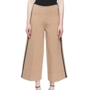 EUC Sz 6 Victoria Beckham Pull-On Flared Crop Leg Pants w/Tux Stripe - Picture 1 of 9