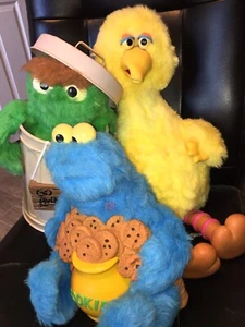 Ideal Sesamstraße Geschichte Magic Big Bird Oscar Krümelmonster Buch + Kassette - Bild 1 von 24