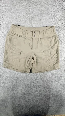 The North Face Cargo Shorts Womens 4 Khaki Hiking Camping Gorpcore Outdoors - Image 1 of 4