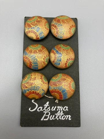 Antique Hand Painted Japanese Satsuma Buttons w/ Floral Design 6 on Card 1" inch Cover