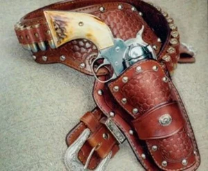 WESTERN LEATHER HOLSTER GUN BELT 44 / 45 BROWN RIGHT HAND COWBOY REVOLVER PISTOL - Picture 1 of 3