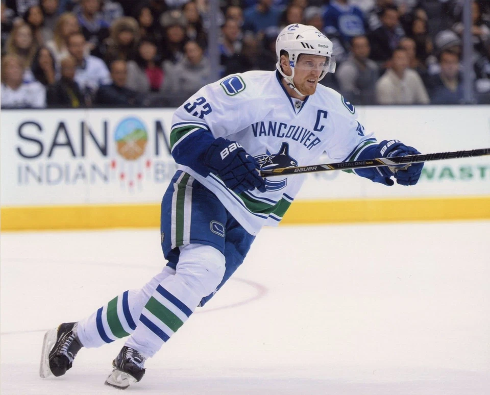 Foto 8x10 Henrik Sedin Vancouver Canucks sin firmar Foto 1 de 1