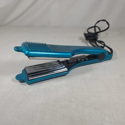 Crimpador de ferro plano totalmente dobrado azul BH307 2" testado funcionando e limpo - Imagem 1 de 4