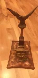 Bronze Adler Auf Gedenkk.beschriftet Amboss,Hammer,Schmiede Zange,Zahnrad, Rare - Bild 1 von 8