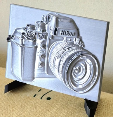 NIKON F4 – Scatto in RilievoQuadretto da 14 cm - Immagine 1 di 4