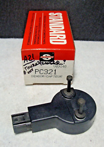 Standard Motor Product Camshaft Position Sensor PC321