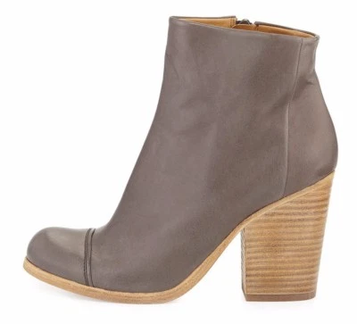 COCLICO SHOES CELIE ANKLE BOOTS GRAY LEATHER CAP TOE BOOTIES $435 9.5 40 - Image 1 of 4