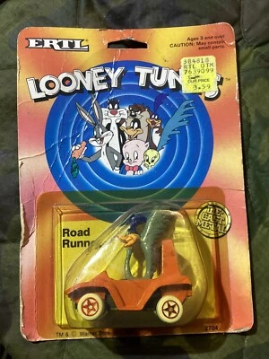 ERTL Looney Tunes Die-Cast Metal Coche Piolín Pájaro Correcaminos Lote de 4 Foto 1 de 4