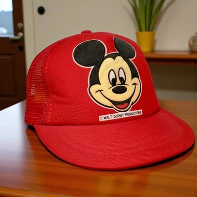Chapéu caminhoneiro Mickey Mouse infantil malha vermelha anos 80 Walt Disney Prod OS - Imagem 1 de 4