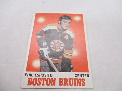 1970-71 Topps #11 Phil Esposito - Bruins - EX/NM - Image 1 of 2