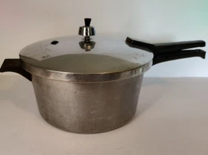 Vintage Presto Pressure Cooker Stainless Steel 6qt Canner A603AT w/ Jiggler USA - Picture 1 of 13