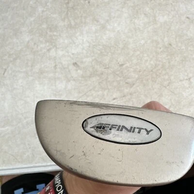 Affinity Alignment Putter  /  RH  /  ~33.5" Steel / Good Grip / jl5660 - Image 1 of 4