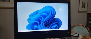 Lenovo 23"  All-in-One Computer Intel Core i5 4 GB 120 GB HDD - Picture 1 of 4