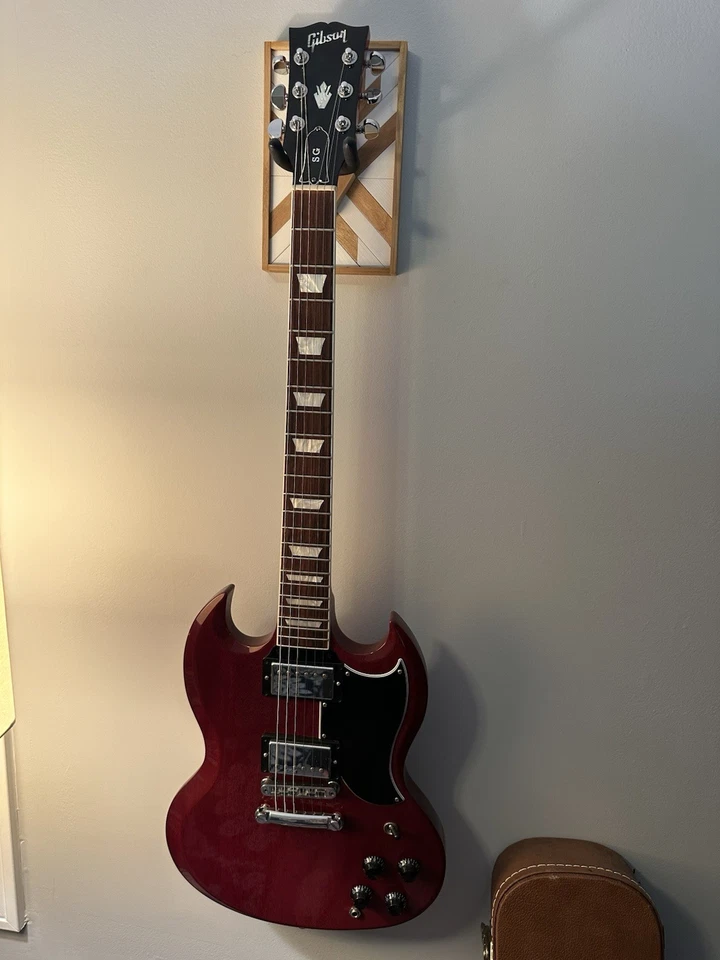 Gibson SG 2018 (61 Body Style) Heritage Cherry - Image 1 of 4