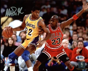 Lakers Magic Johnson Signed 8X10 Photo w/ Michael Jordan BAS Witnessed 3 - Picture 1 of 1