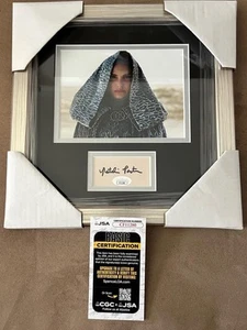 NATALIE PORTMAN STAR WARS PADME HOT SEXY RARE SIGNED 12x12 CUSTOM FRAME JSA COA - Picture 1 of 5