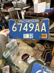 2000s Michigan Semi Truck License Plate 6749AA Elected Gross Vehicle Weight 32 - Picture 1 of 18