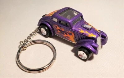 Keychain 1933 Ford Willys Willy's Purple with Flames Hot Rod '33 Rare Key Chain Foto 1 de 4