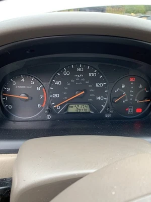 Grupo de velocímetros 78100-S84-A700-M1 a 129 k millas 98-99 Honda Accord Foto 1 de 4
