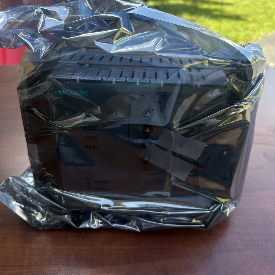 SIEMENS APOGEE 549-215 Analog Point eXpansion HOA 4AI  4AO MEC FLN -Missing Knob - Image 1 of 3