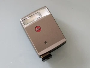 Leica CF Flash Unit - Picture 1 of 6