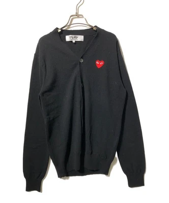 PLAY COMME des GARCONS CÁRDIGAN TEJIDO CUELLO EN V CORAZÓN ROJO Talla: L Negro Hombres AZ-N008 Foto 1 de 4