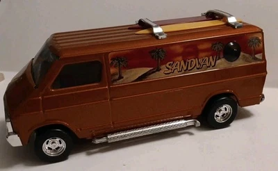 Винтажный 1970-е ERTL Dodge Заказной Уличный Фургон Пузырьковое Окно Металлический SandVan Серфинг США - Изображение 1 из 4