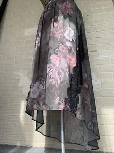 NEXT RRP £65 Green Floral Stylish Floaty Skirt Size 14 - Picture 1 of 15