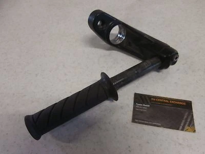 86 SUZUKI GS 550 GS550EF Gs550 gsx550ef подлинный LH руль зажим на руль - Изображение 1 из 4