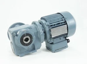 Motoriduttore SEW SAF32 DT71D4TF 0,37kW 230/400V 1380rpm i=28,50 -usato- - Foto 1 di 10