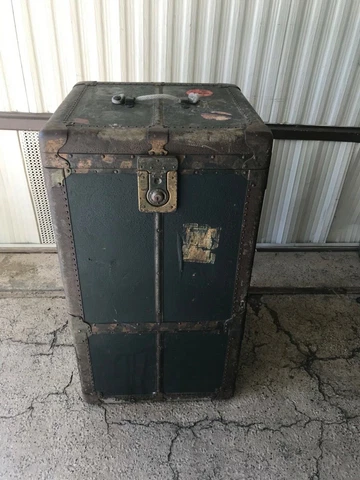 VINTAGE Antique WARDROBE Trunk with drawers and hangers Cover
