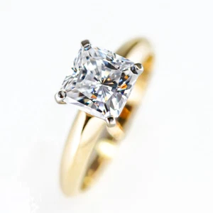 14ct Yellow Gold 1.25ct approx Princess Cut Cubic Zirconia Secrets Ring Size ... - Picture 1 of 11
