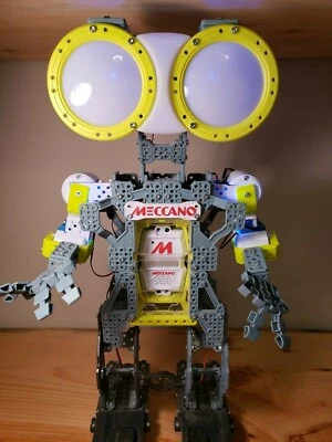 Meccano Tech Meccanoid Personal Robot 2 feet tall Programmable G15 (JH) - Image 1 of 4