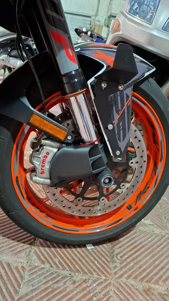 convogliatori freni moto aprilia , mv agusta , KTM , BMW , yamaha  - Immagine 1 di 4