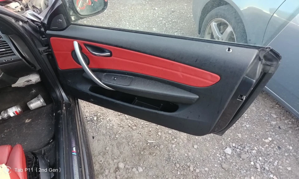 BMW 135i  2013 Front Door Trim Panel 748200 Foto 1 de 4